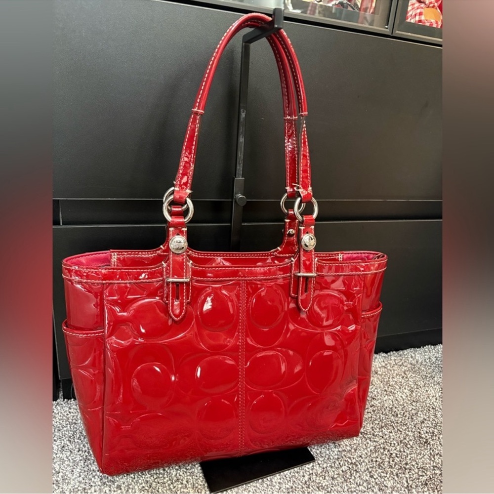 Coach Gallery Tote and Wallet Set with Dusty (Hang Tag In Route) - Picture 4 of 14